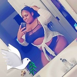 Meet your Posher, Maceon